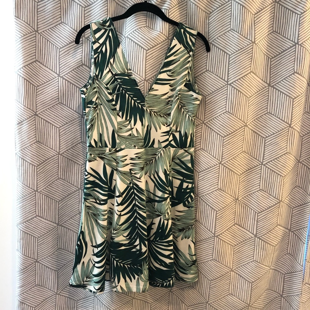 Tropical party dress 🌟 SALE